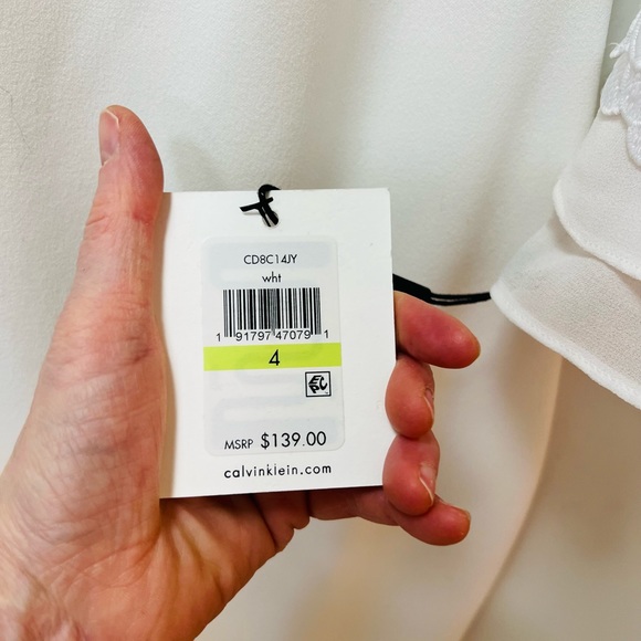 NWT Calvin Klein White Polyester/Spandex Retail $139 Size 4 - Picture 8 of 16